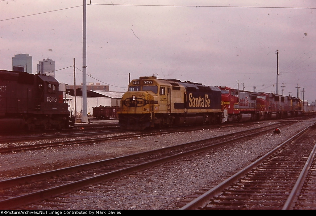 ATSF 5255